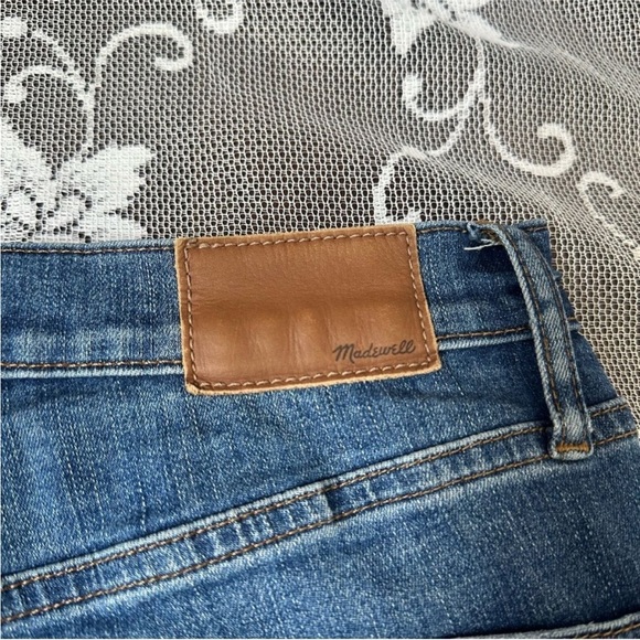 Madewell 10’’ High Rise Button Fly Skinny Jeans Raw Hem in Cordova Wash Sz 28 - Picture 7 of 14